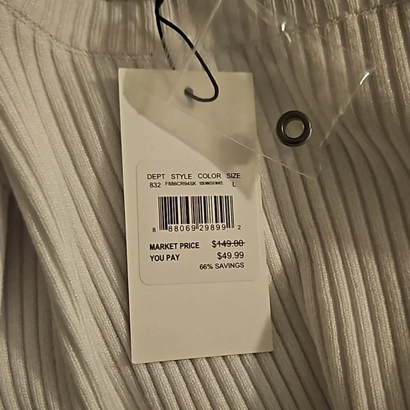 white knitted sweater - Picture 9 of 9